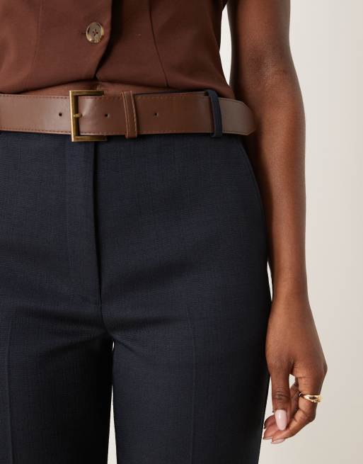 Pantalones de sastre azul marino de corte recto slim con cinturón de ASOS DESIGN, 5 de 5