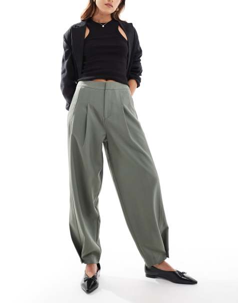 Pantalones de sastre caquis de pernera barrel con botones en el bajo de ASOS DESIGN - view 1
