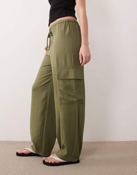 Pantalones de sastre caquis fluidos de estilo cargo de Miss Selfridge - view 1