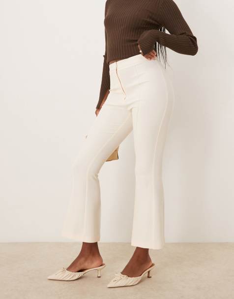 Pantalones de sastre color crema de corte acampanado de ASOS DESIGN - view 1