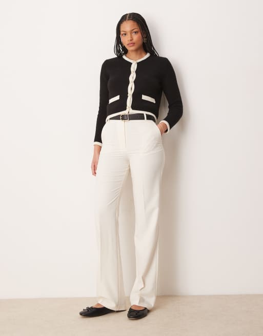 Pantalones de sastre color crema de corte slim recto de ASOS DESIGN Tall