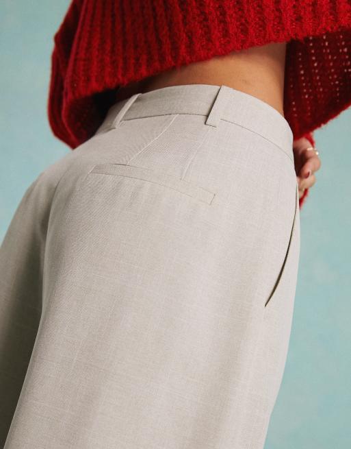 Pantalones de sastre color piedra de pernera ancha de Miss Selfridge, 4 de 5