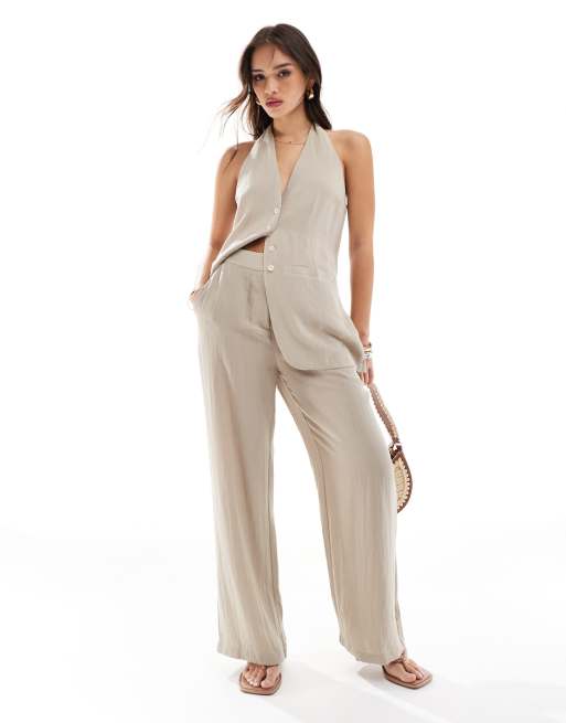 Pantalones de sastre color topo de Pretty Lavish (parte de un conjunto)