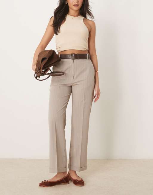 Pantalones de sastre color visón a rayas de corte recto slim con cinturón de ASOS DESIGN