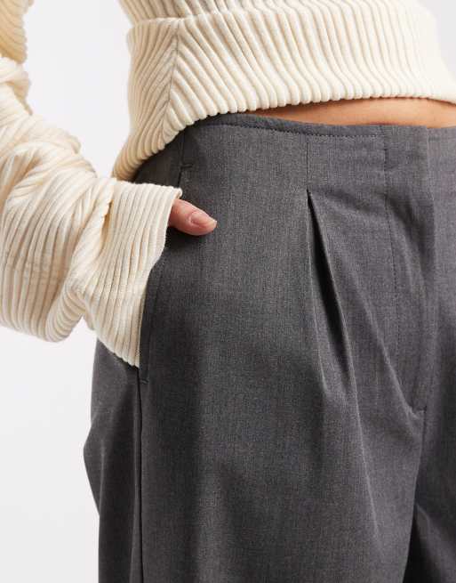 Pantalones de sastre gris carbón con cinturilla minimalista de ASOS DESIGN, 5 de 5