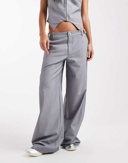Pantalones de sastre gris carbón holgados de talle bajo de COLLUSION, 2 de 5