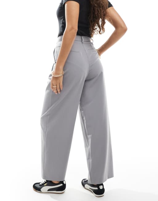 Pantalones de sastre gris claro de pernera ancha de Miss Selfridge Petite, 2 de 5