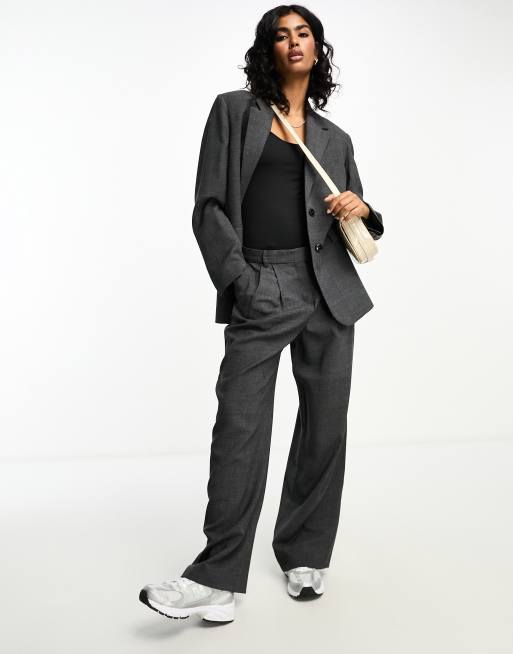 Pantalones de sastre grises de corte dad Capsule de Mango (parte de un conjunto)