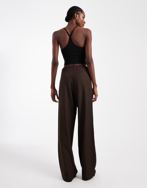 Pantalones de sastre marrón chocolate de pernera ancha de tejido efecto tweed de Vero Moda Tall (parte de un conjunto), 4 de 5