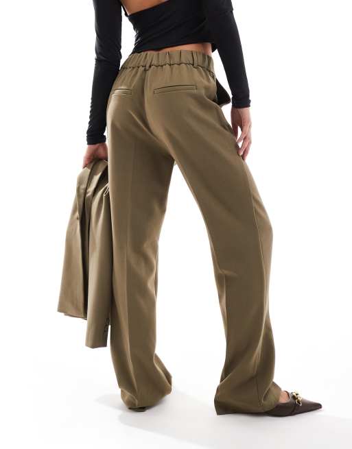 Pantalones de sastre marrón topo de pernera recta y talle alto de YAS (parte de un conjunto), 2 de 5