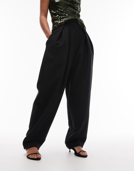 Pantalones de sastre negros de corte barrel con bajos vueltos de ASOS DESIGN, 2 de 5