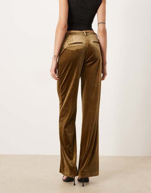 Pantalones de sastre verde oliva de corte recto slim de terciopelo de ASOS DESIGN Tall, 5 de 5