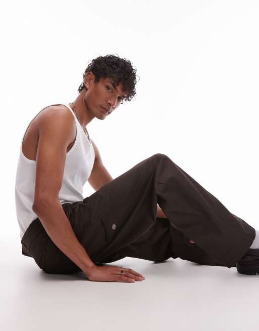 Pantalones de trabajo marrón oscuro de corte suelto holgado 247 de Dickies, 2 de 5