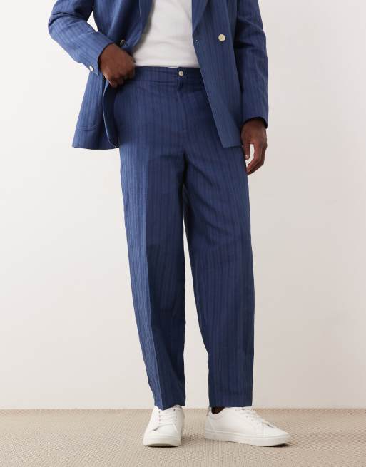 Pantalones de traje azules a rayas de corte tapered extragrande de mezcla de lino de ASOS DESIGN, 2 de 5