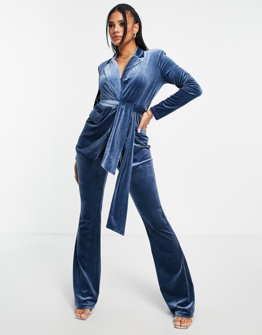 Pantalones de traje azules acampanados de terciopelo de ASOS DESIGN