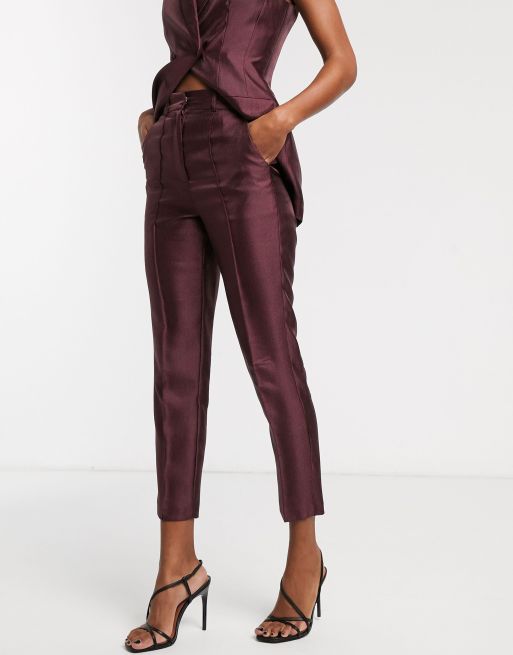 Traje sin mangas en satén texturizado de ASOS DESIGN, 3 de 3