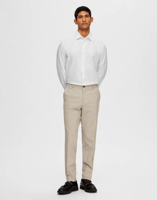 Pantalones de traje en color arena de Selected Homme