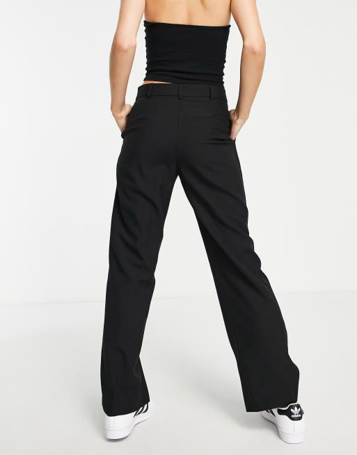 ASOS Petite Pantalones de vestir y sastre abombados con talle alto de ASOS  DESIGN Petite-Negro 