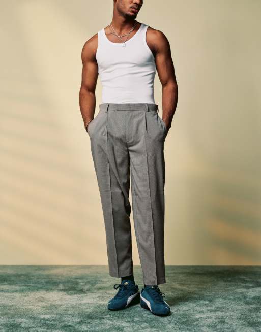 Pantalones de vestir color piedra de corte tapered extragrande microtexturizados de ASOS DESIGN