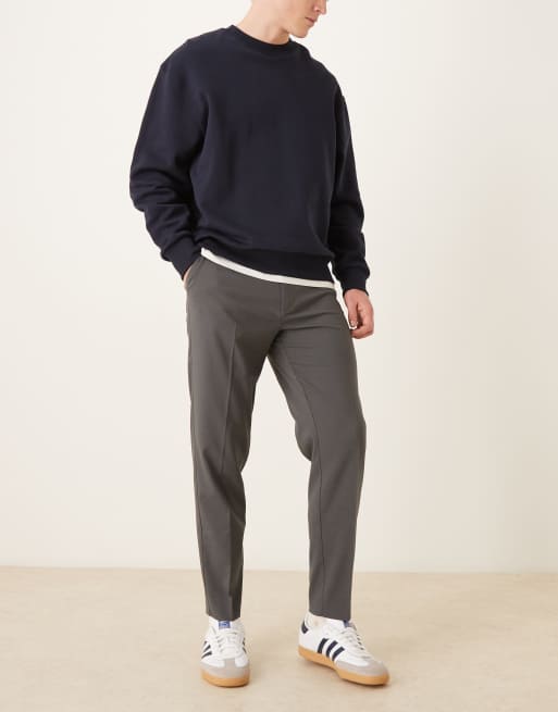 Pantalones de vestir gris carbón de corte tapered de ASOS DESIGN, 2 de 5
