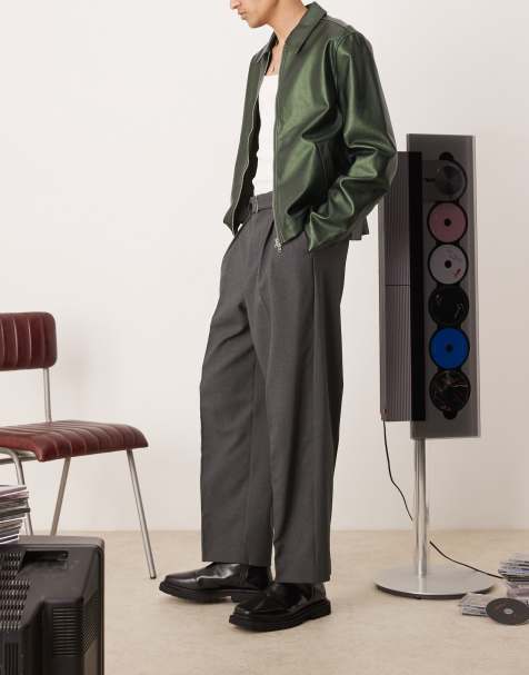 Pantalones de vestir gris carbón de pernera ancha con cinturón y pinzas delanteras de ASOS DESIGN - view 1