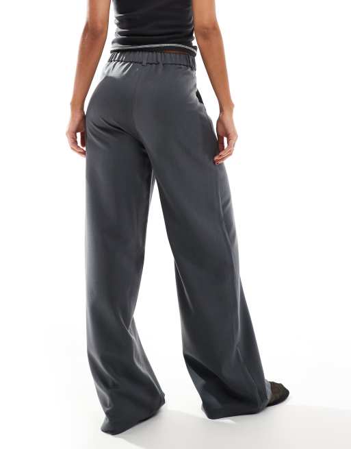 Reclaimed Vintage wide leg smart pants in charcoal