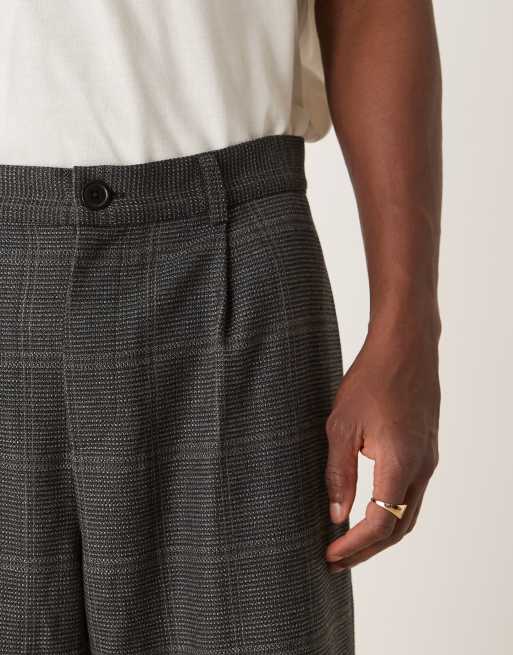 Pantalones de vestir marrones a cuadros de pernera ancha con pinzas delanteras de ASOS DESIGN, 5 de 5