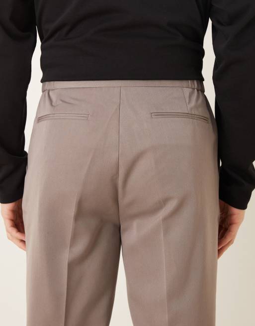 Pantalones de vestir marrones de corte tapered con cintura elástica de ASOS DESIGN, 4 de 5