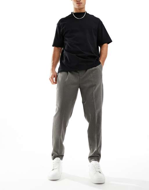 Pantalones de vestir marrones de corte tapered de tejido microtexturizado de ASOS DESIGN, 5 de 5