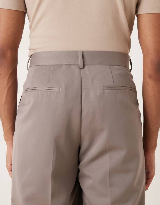 Pantalones de vestir marrones de pernera suelta con pinzas delanteras de ASOS DESIGN, 5 de 5