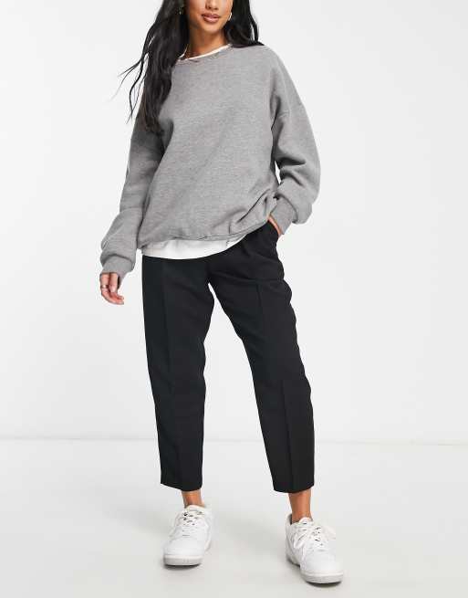 Pantalones de vestir negros de corte tapered de ASOS DESIGN Petite, 4 de 4