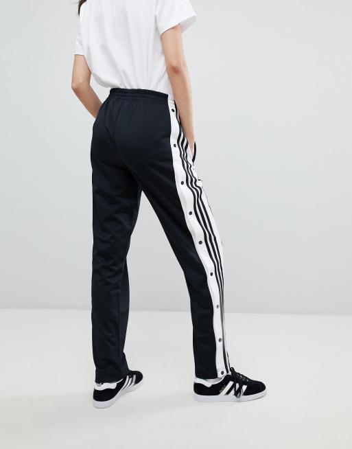 Pantalones en negro con botones presión adicolor Adibreak de Originals | ASOS