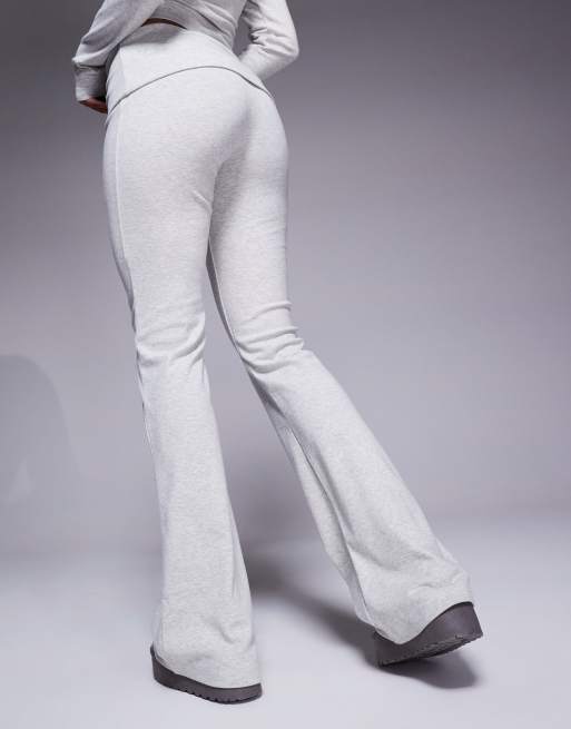Pantalones gris jaspeado de corte acampanado con cinturilla plegada de Weekend Collective (parte de un conjunto), 4 de 5