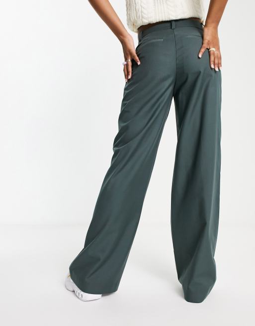 Pantalones gris oscuro de pernera ancha Riley de Weekday, 2 de 4