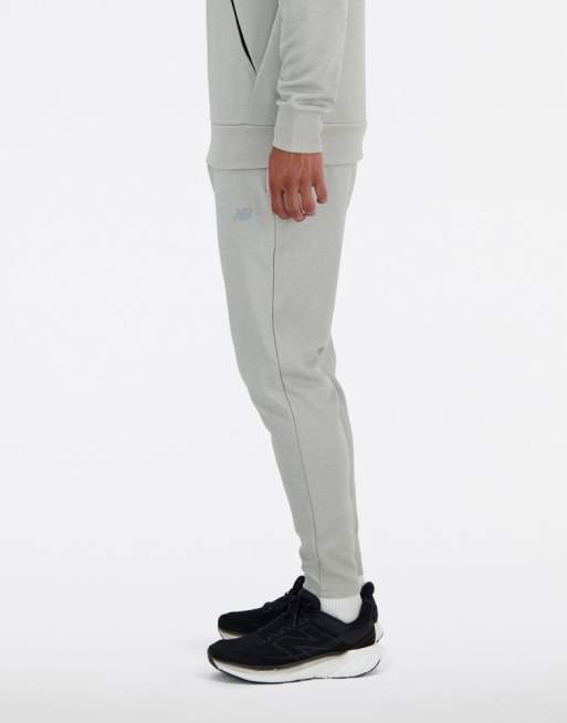 Pantalones grises de punto Tech de New Balance, 4 de 4
