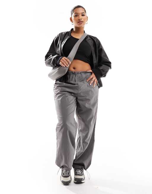 Pantalones grises estilo paracaidista de talle medio de Only Curve 