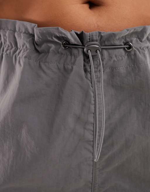 Pantalones grises estilo paracaidista de talle medio de Only Curve , 5 de 5