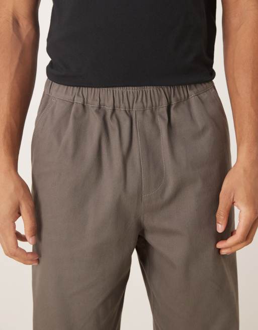 Pantalones grises holgados de antelina de ASOS DESIGN, 4 de 5
