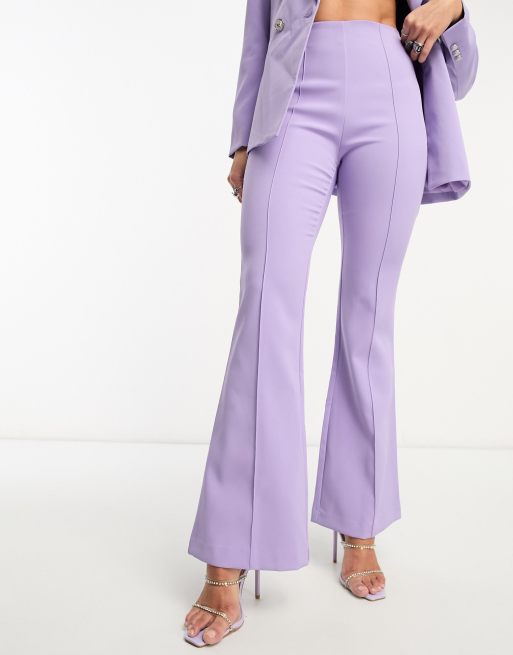 Pantalones lilas de talle alto y corte acampanado de ONLY (parte de un conjunto), 4 de 4