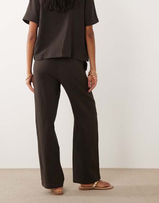 Pantalones marrón chocolate de pernera ancha de bambula de JDY (parte de un conjunto), 5 de 5
