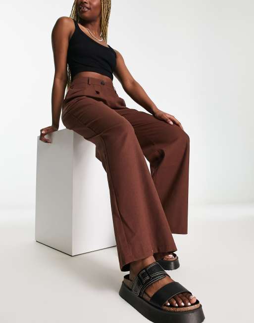 Pantalones marrón chocolate de pernera ancha de mezcla de lino de Urban Threads (parte de un conjunto)