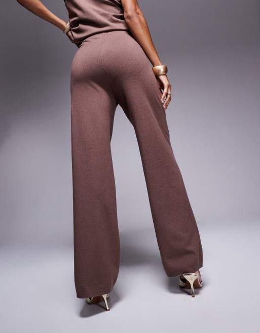 Pantalones marrón chocolate de pernera ancha de punto de In The Style (parte de un conjunto), 4 de 5