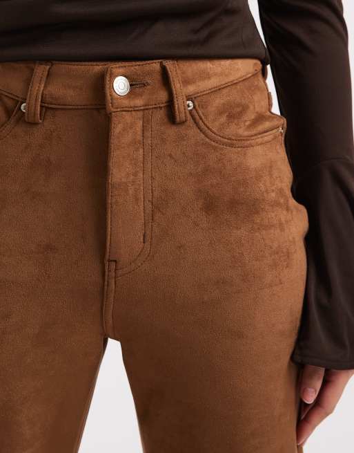 Pantalones marrón claro de talle alto y pernera ancha de antelina de Vero Moda, 3 de 5