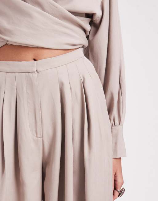 Pantalones marrón topo con cintura fruncida de ASOS DESIGN (parte de un conjunto) , 3 de 4
