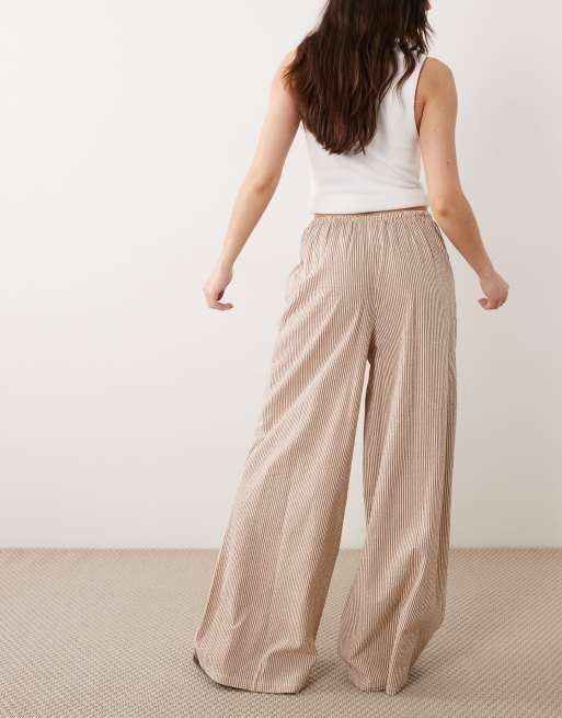 Pantalones marrones a rayas de pernera ancha con lazada de Wednesday's Girl, 5 de 5