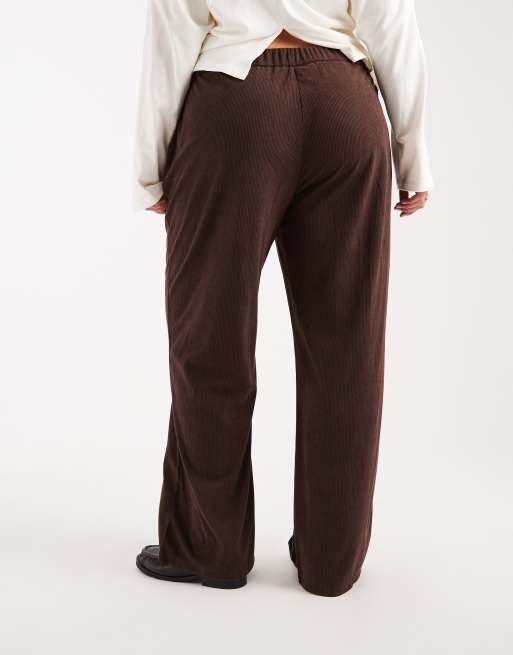 Pantalones marrones de pernera ancha sin cierres de pana de ONLY Curve, 4 de 5