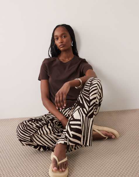 Pantalones marrones sin cierres con estampado abstracto de JDY Tall - view 1