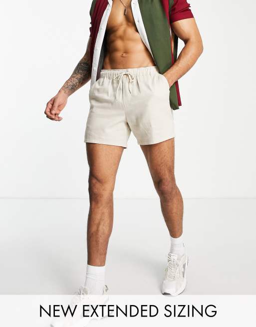 Pantalones muy cortos beis de corte slim de lino de ASOS DESIGN 