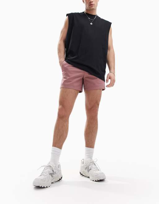Pantalones muy cortos chinos rojo óxido de corte slim de ASOS DESIGN 