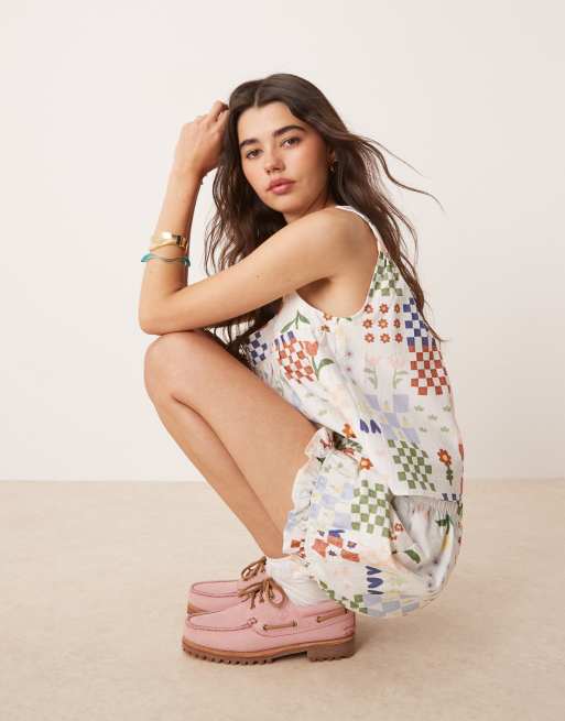 Pantalones muy cortos de estilo bombachos con estampado de mosaico de ASOS DESIGN, 2 de 5